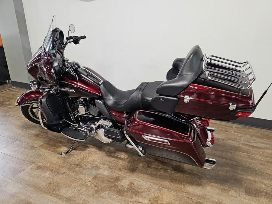 2014 Harley-Davidson® FLHTCU - Electra Glide® Ultra Classic®