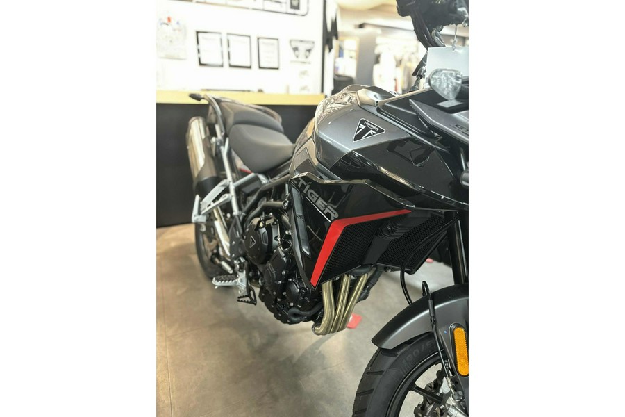 2025 Triumph Tiger 900 GT Pro