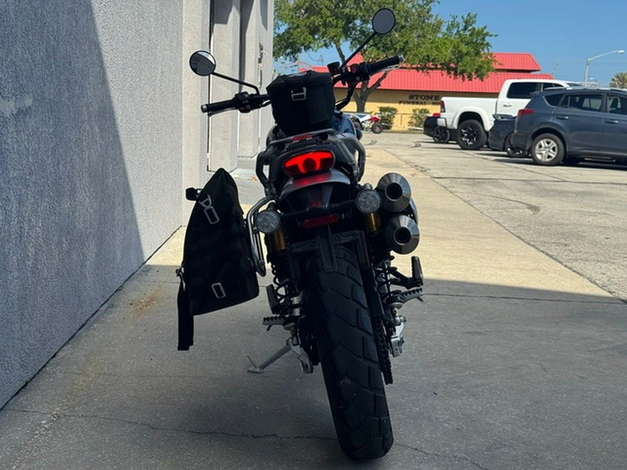 2019 Triumph Scrambler 1200 XC Jet Black