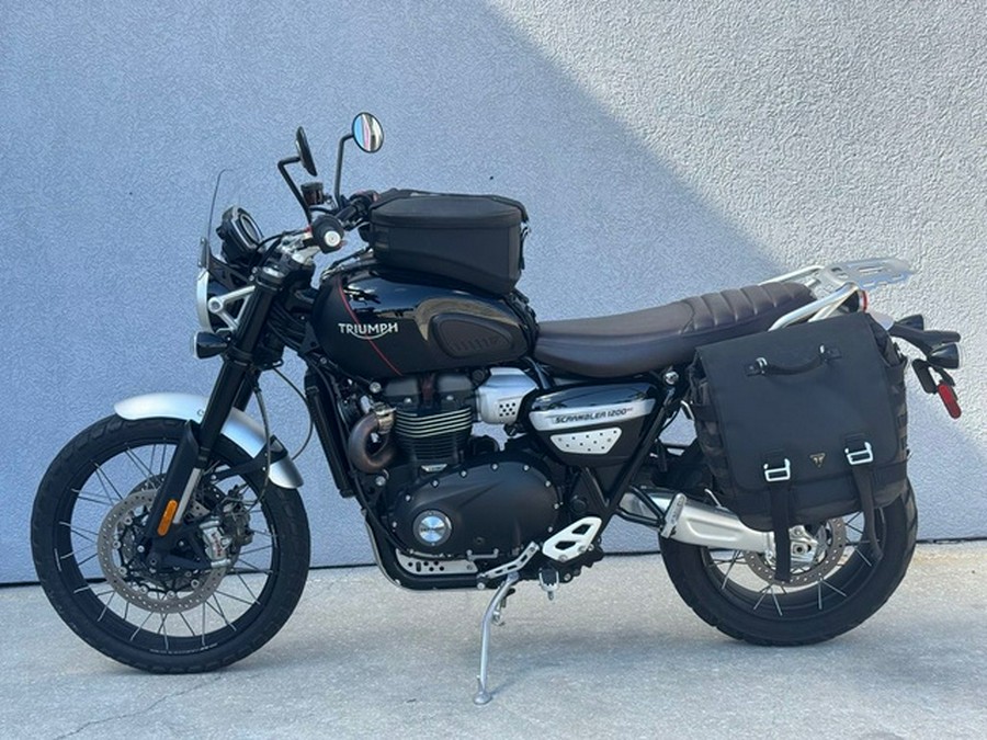 2019 Triumph Scrambler 1200 XC Jet Black
