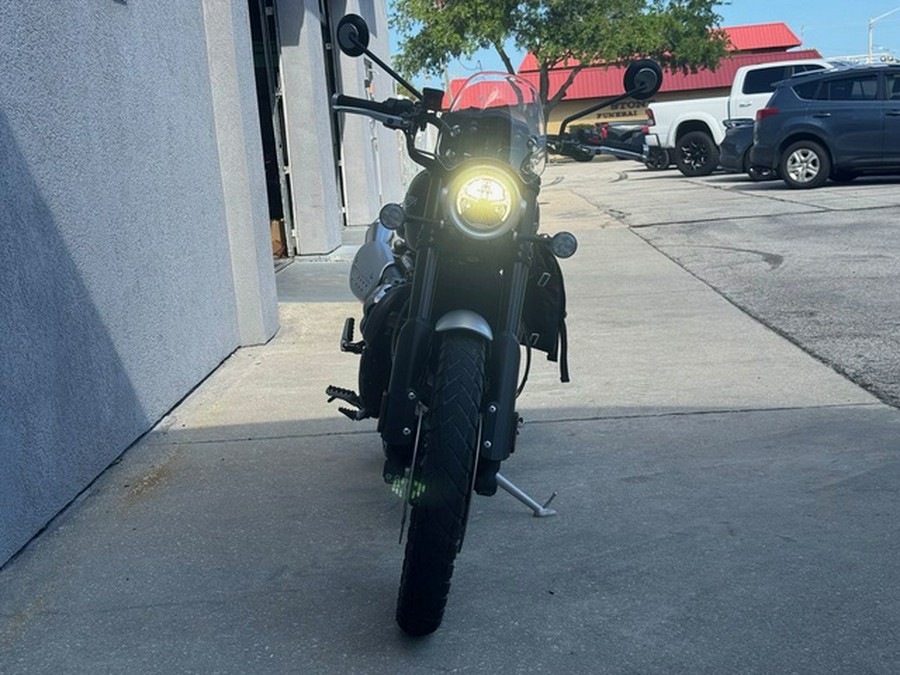 2019 Triumph Scrambler 1200 XC Jet Black