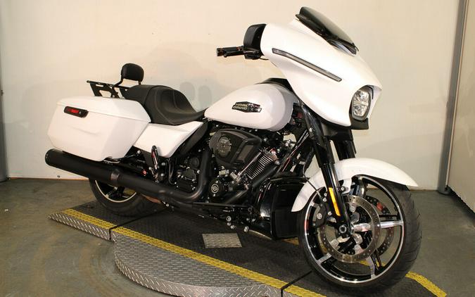 Used 2024 Harley-Davidson Street Glide Grand American Touring FLHX Motorcycle For Sale In Miami, Florida