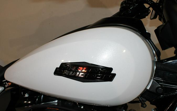 Used 2024 Harley-Davidson Street Glide Grand American Touring FLHX Motorcycle For Sale In Miami, Florida