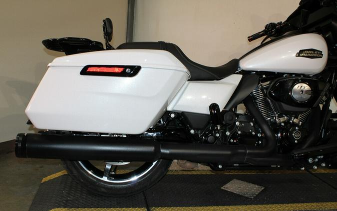 Used 2024 Harley-Davidson Street Glide Grand American Touring FLHX Motorcycle For Sale In Miami, Florida