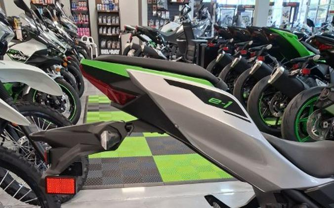 2024 Kawasaki Z e-1 ABS