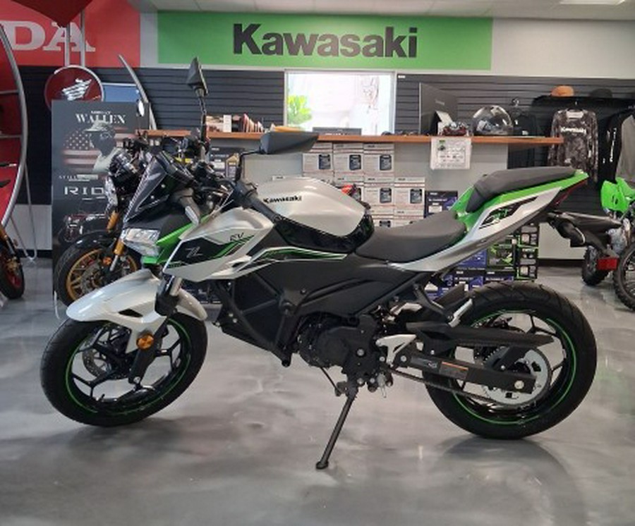 2024 Kawasaki Z e-1 ABS