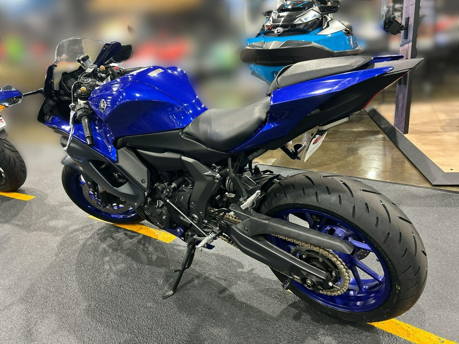 2023 Yamaha YZF-R7