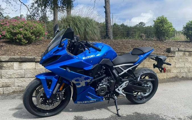 2026 Suzuki GSX800