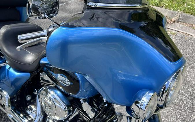 2011 Harley-Davidson® FLHTC - Electra Glide® Classic