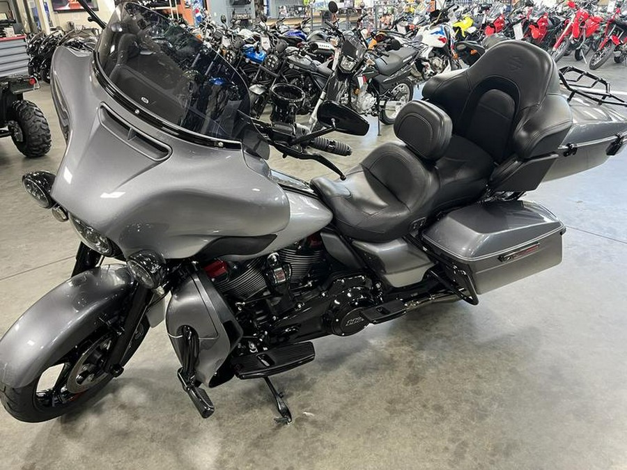 2019 Harley-Davidson® FLHTKSE - CVO™ Limited