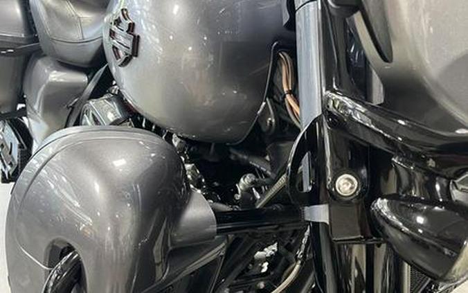 2019 Harley-Davidson® FLHTKSE - CVO™ Limited