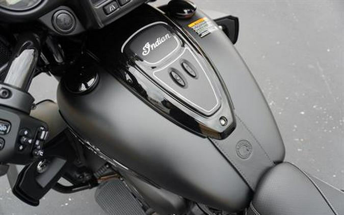 2024 Indian Motorcycle Roadmaster® Dark Horse® with PowerBand Audio Package