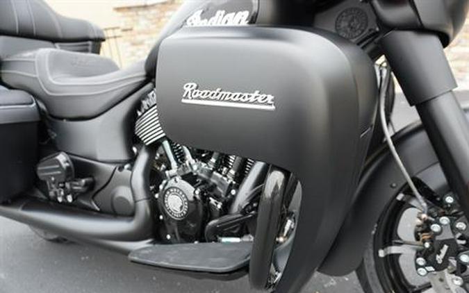 2024 Indian Motorcycle Roadmaster® Dark Horse® with PowerBand Audio Package
