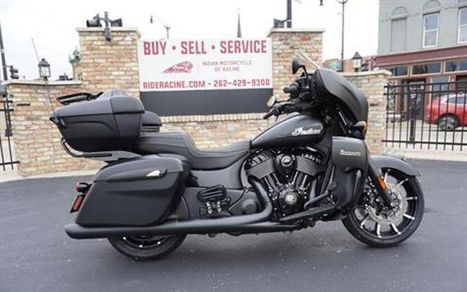 2024 Indian Motorcycle Roadmaster® Dark Horse® with PowerBand Audio Package