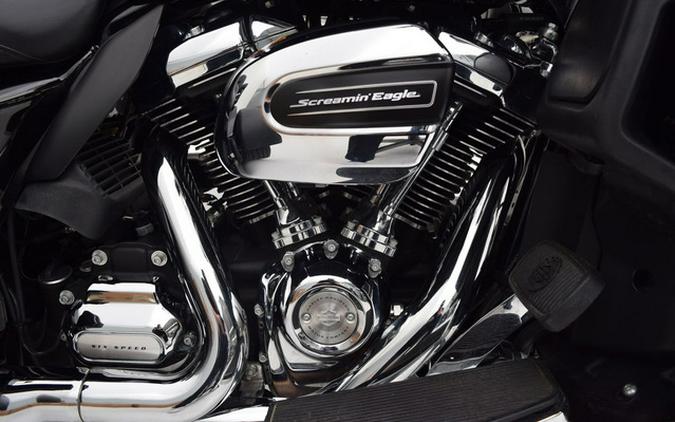 2017 Harley-Davidson FLHTCUTG - Tri Glide Ultra
