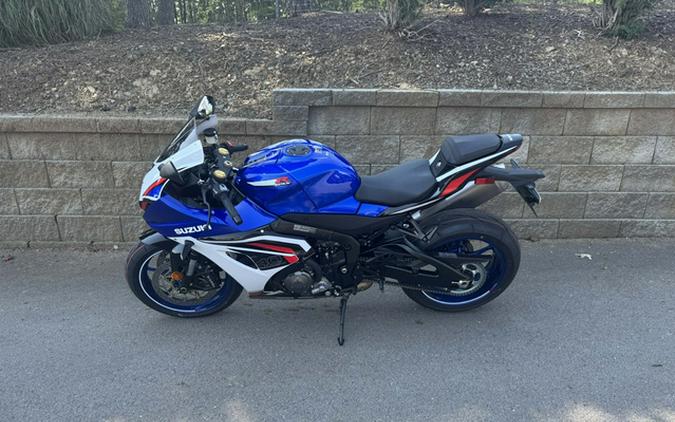 2027 Suzuki GSX-R 1000