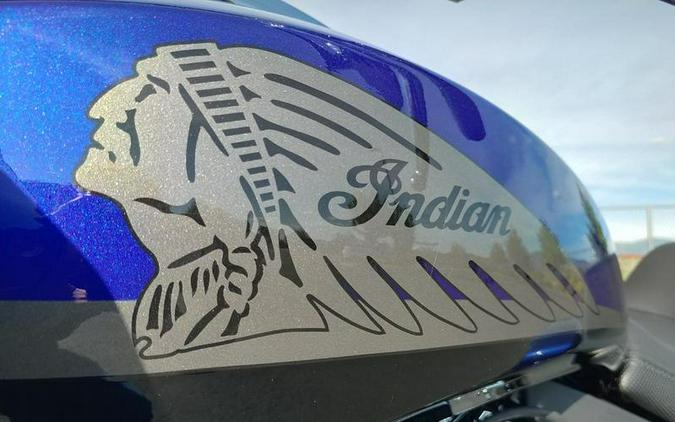 2023 Indian Motorcycle® Challenger® Limited Spirit Blue Metallic / Black Metallic