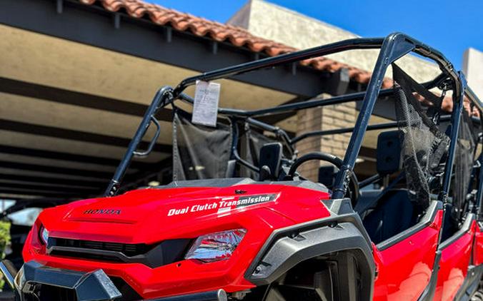 2023 Honda® Pioneer 1000-6 Deluxe Crew