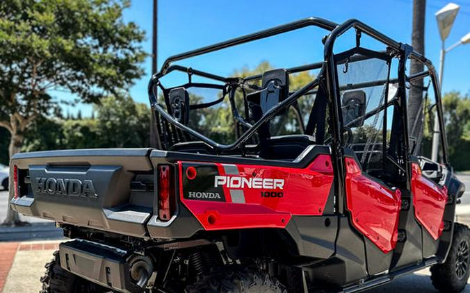 2023 Honda® Pioneer 1000-6 Deluxe Crew