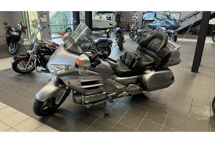 2009 Honda Gold Wing Audio/Comfort