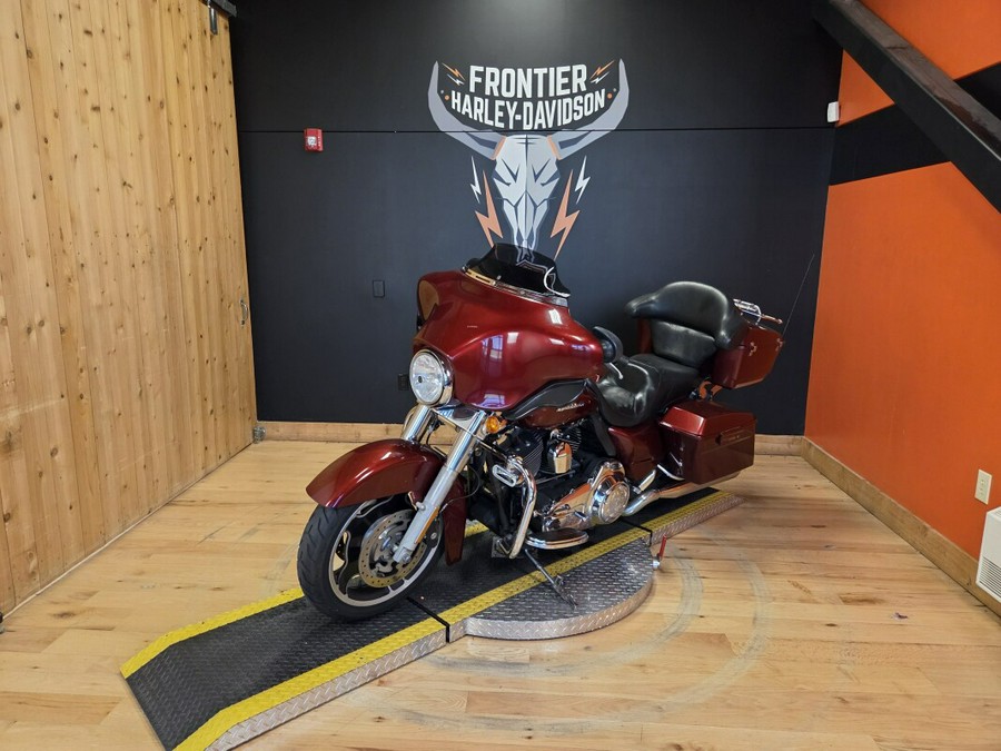 FLHX 2010 Street Glide®