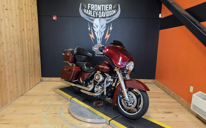 FLHX 2010 Street Glide®