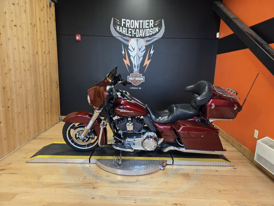 FLHX 2010 Street Glide®