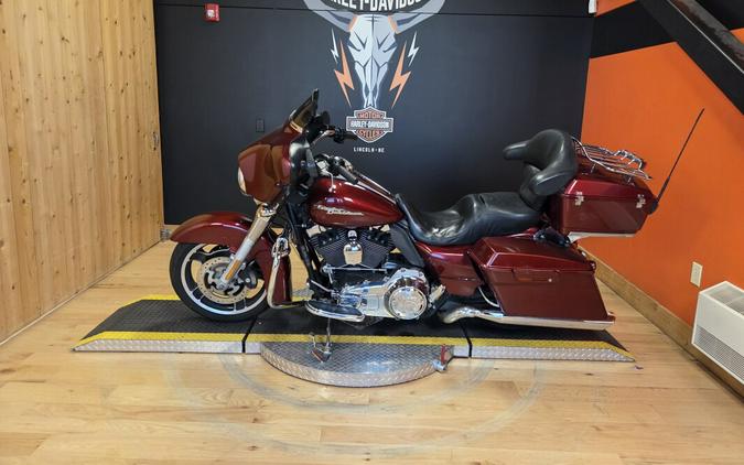 FLHX 2010 Street Glide®