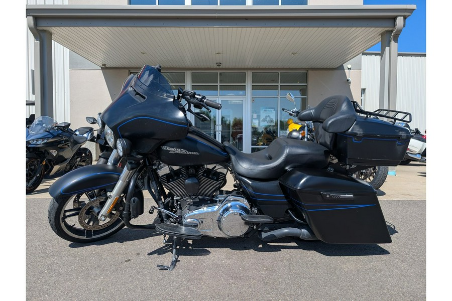 2014 STREET GLIDE SPECIAL - Harley-Davidson®