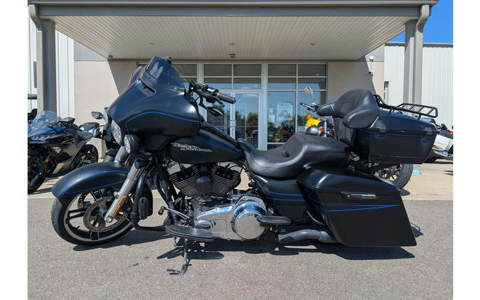 2014 STREET GLIDE SPECIAL - Harley-Davidson®
