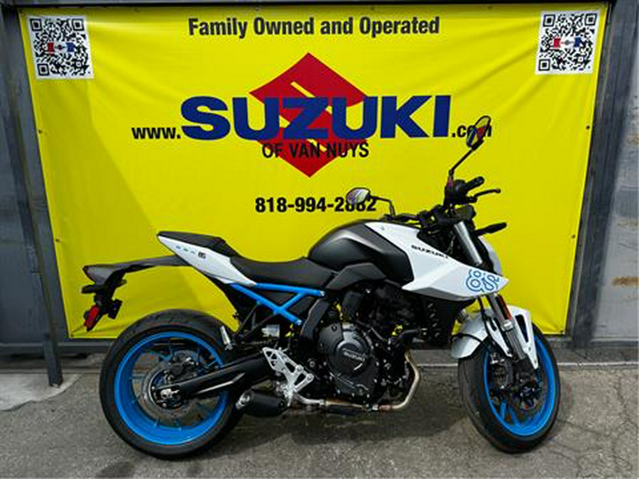 2023 Suzuki GSX-8S