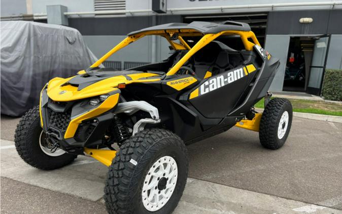 2024 Can-Am™ Maverick R X rs With SMART-SHOX