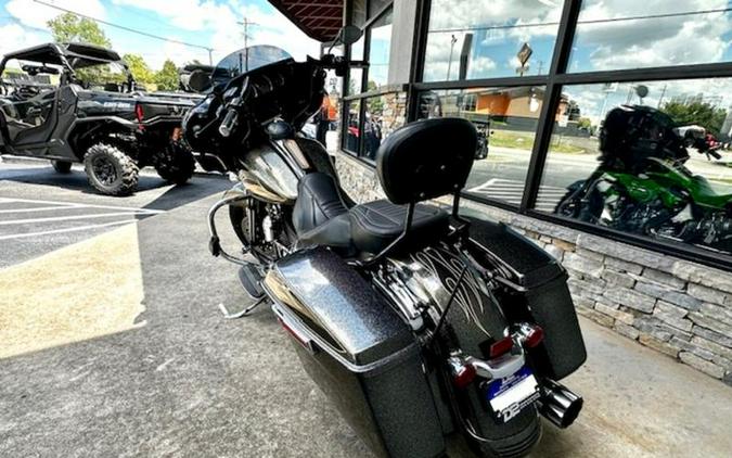 2016 Harley-Davidson® FLHXS - Street Glide® Special