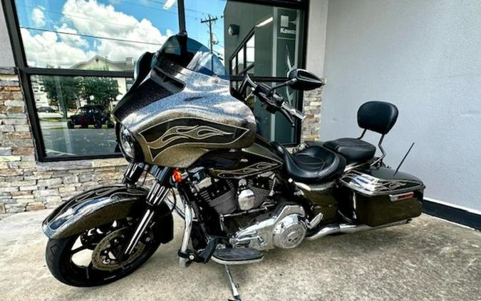 2016 Harley-Davidson® FLHXS - Street Glide® Special