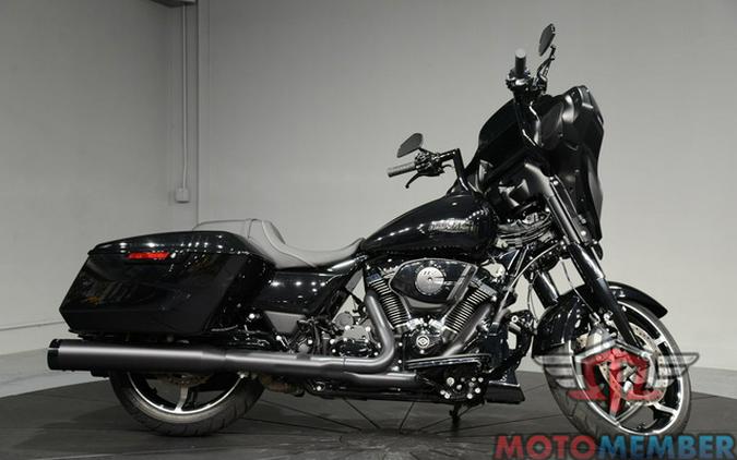 2024 Harley-Davidson FLHX - Street Glide