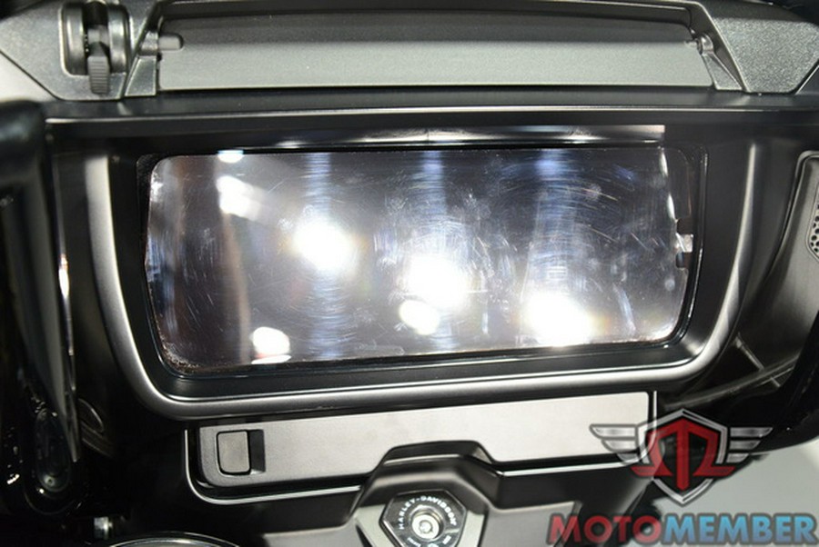 2024 Harley-Davidson FLHX - Street Glide