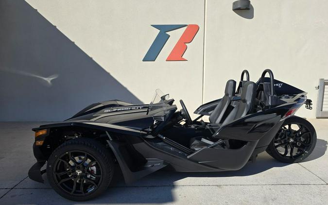 2026 Polaris Slingshot® S Manual