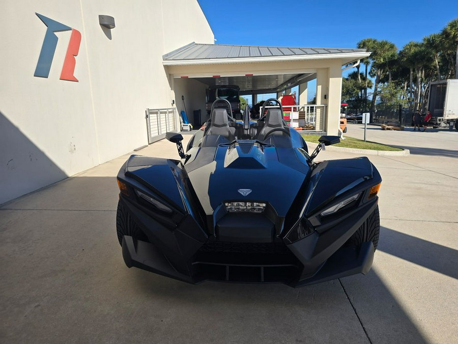 2026 Polaris Slingshot® S Manual