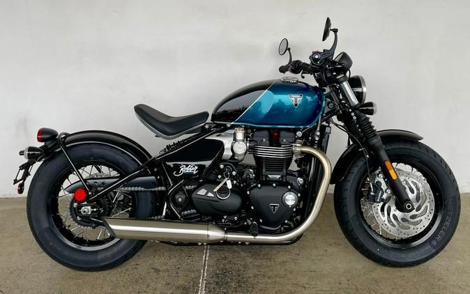 2026 Triumph BONNEVILLE BOBBER