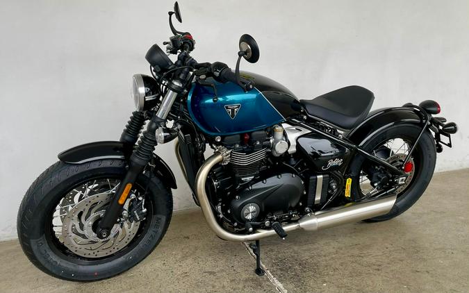 2026 Triumph BONNEVILLE BOBBER