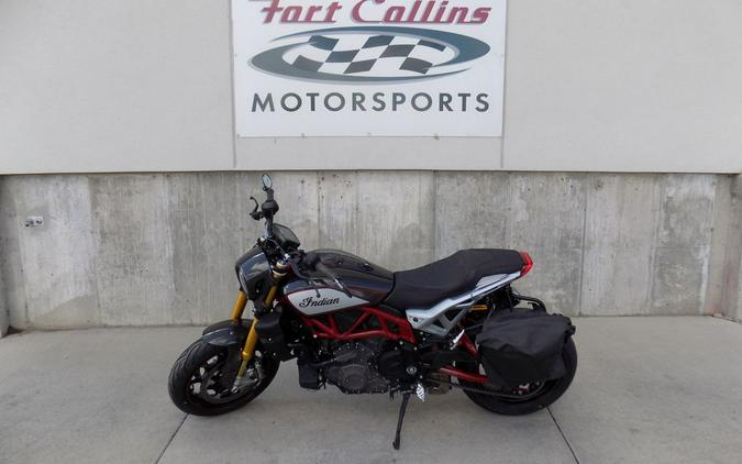 2022 Indian Motorcycle® FTR R Carbon Carbon Fiber