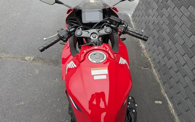 2026 Honda CBR650R E-Clutch