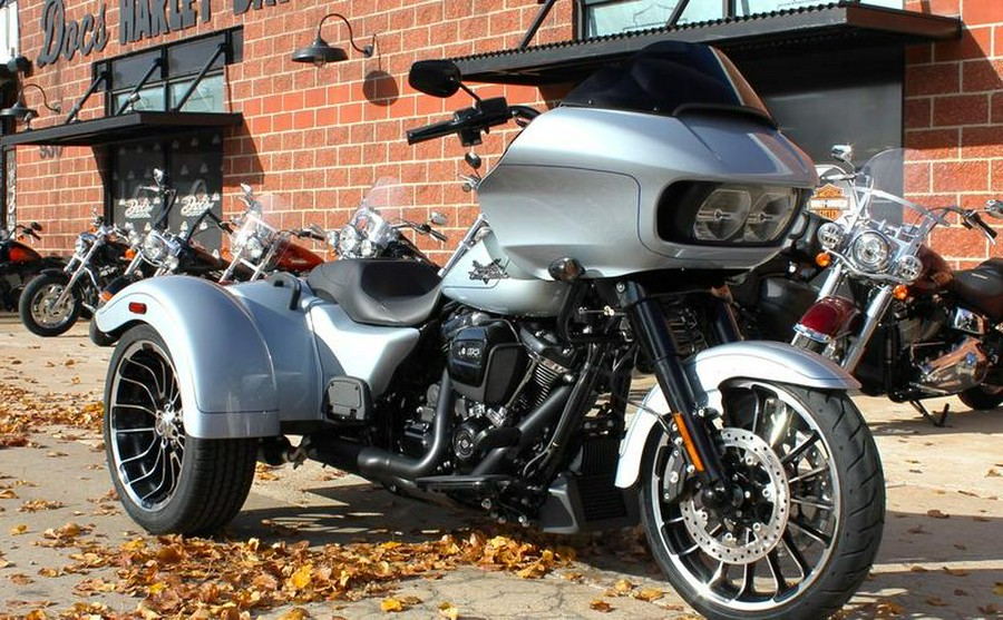 2024 Harley-Davidson® FLTRT - Road Glide® 3