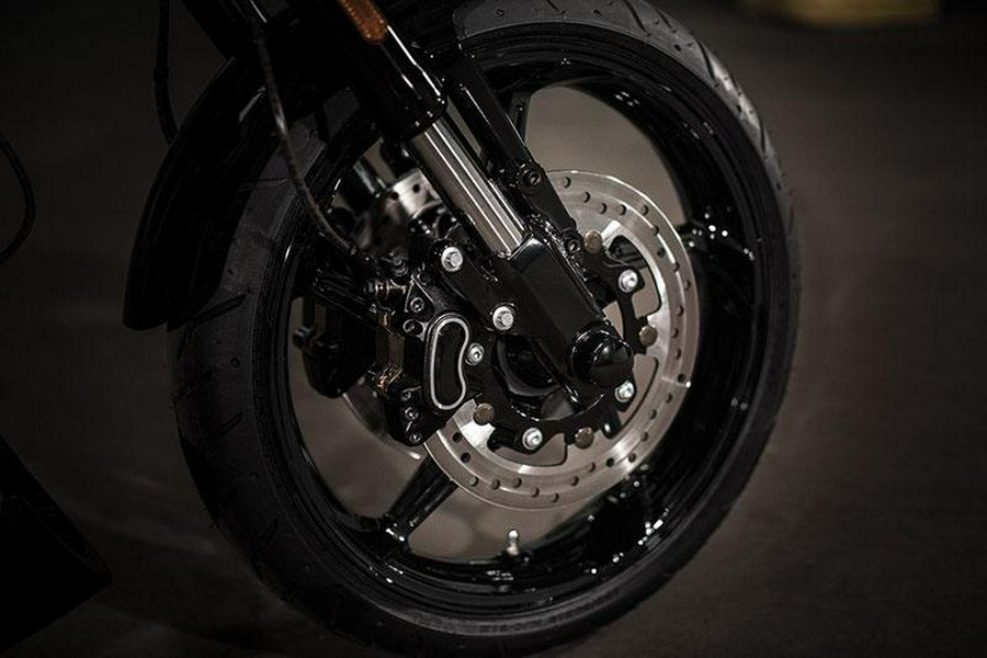 2017 Harley-Davidson CVO™ Pro Street Breakout®