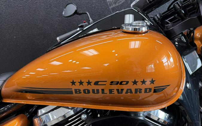 2017 Suzuki Boulevard C90 B.O.S.S.