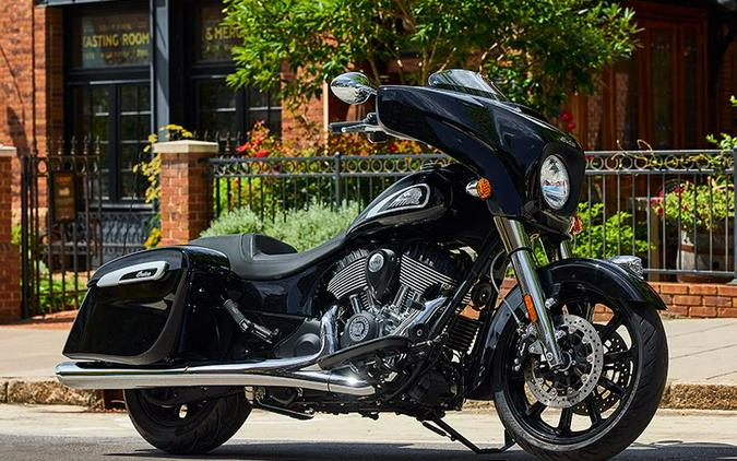 2024 Indian Motorcycle® Chieftain® Black Metallic