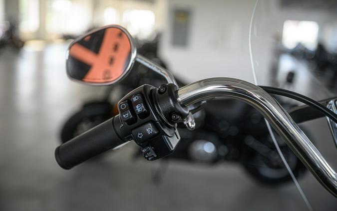 2024 Harley-Davidson Softail Heritage Classic Cruiser FLHCS