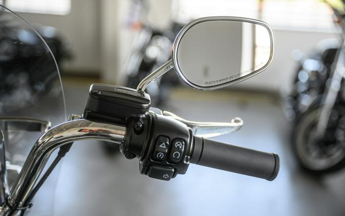 2024 Harley-Davidson Softail Heritage Classic Cruiser FLHCS