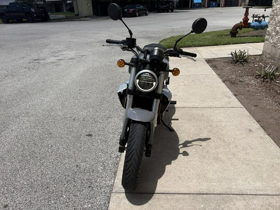 2023 Harley-Davidson® STREET 350