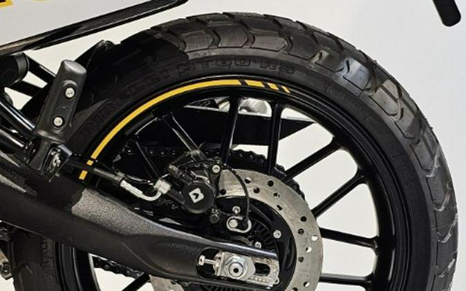 2027 Triumph Tracker 400